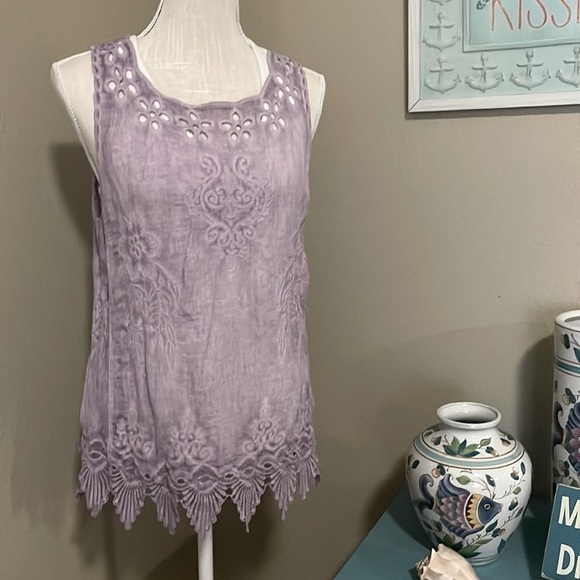 Cancun Purple Embroidered Eyelet Sleeveless Top - Picture 1 of 8